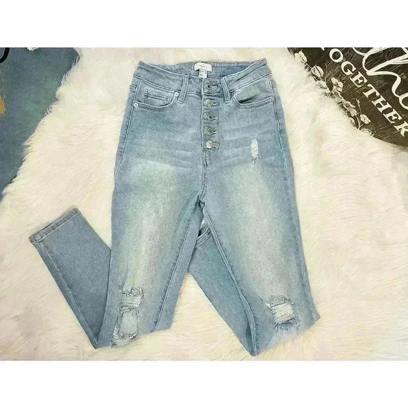 Forever21 High Rise Ankle Skinny Jeans - Picture 2 of 4